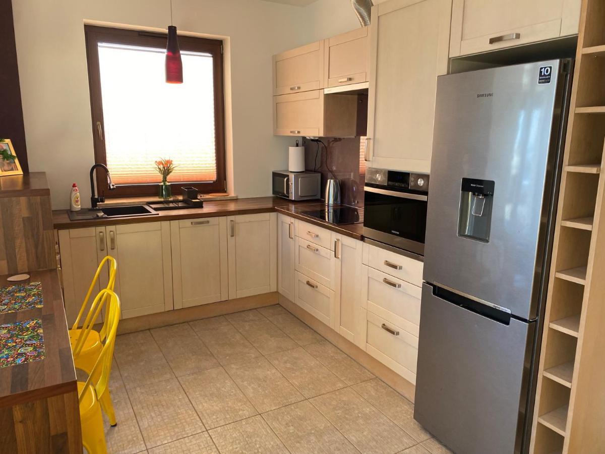 Sunny Life Apartment